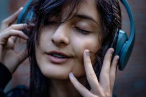 お風呂で音楽を聴くためのおすすめスピーカーは？