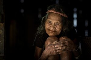 お風呂に入った時の敏感肌のピリピリする原因は何ですか？